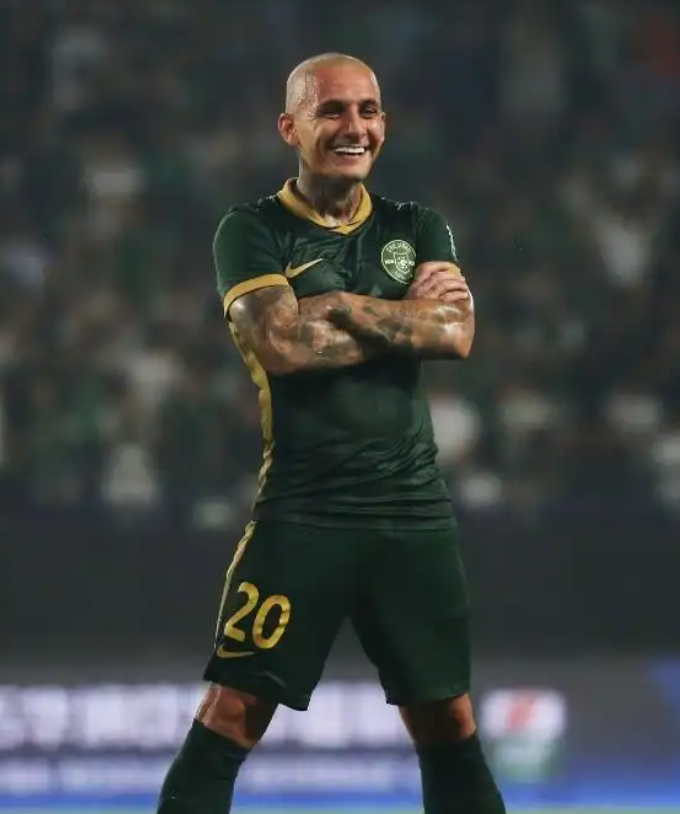 理想, 前四的球队