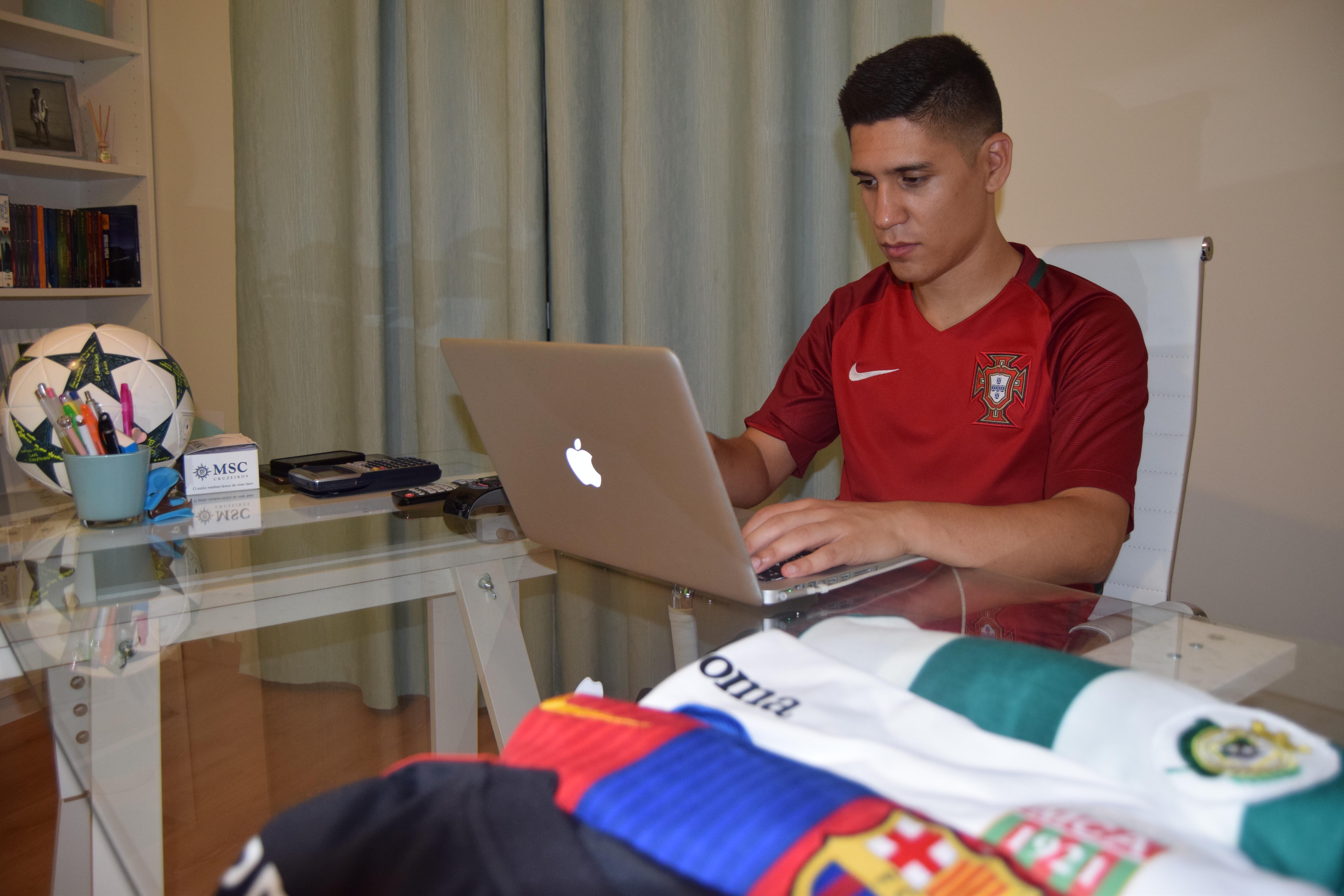 阿森纳, 埃弗顿, 季踢出了一 阿森纳, 埃弗顿, 季踢出了一