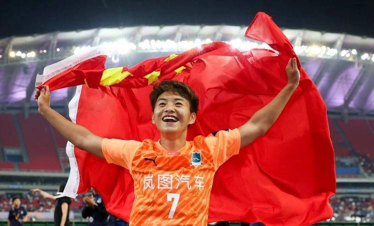 足球运动员 足球运动员